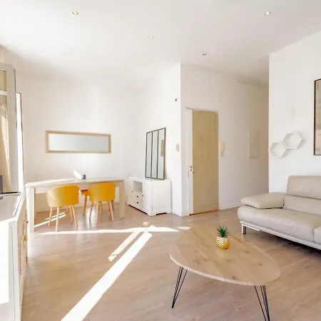 Bel Avec Balcon Centre Daire Cannes